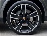 Porsche Cayenne Image 4