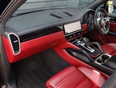 Porsche Cayenne Image 3