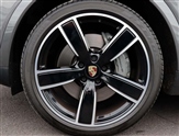 Porsche Cayenne Image 4