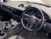 Porsche Cayenne Image 3
