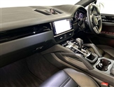 Porsche Cayenne Image 6