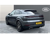 Porsche Cayenne Image 2