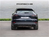 Porsche Cayenne Image 5