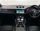 Porsche Cayenne Image 5