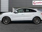 Porsche Cayenne Image 3