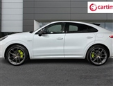 Porsche Cayenne Image 3