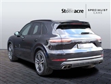 Porsche Cayenne Image 3