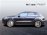 Porsche Cayenne Image 4