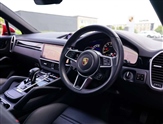 Porsche Cayenne Image 6