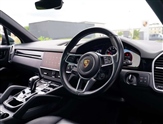 Porsche Cayenne Image 6
