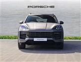 Porsche Cayenne Image 6