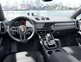 Porsche Cayenne Image 5