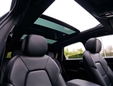 Porsche Cayenne Image 5