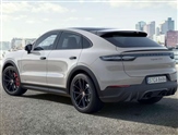 Porsche Cayenne Image 3