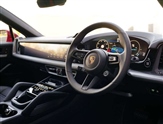 Porsche Cayenne Image 6