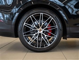 Porsche Cayenne Image 4