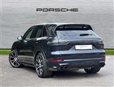 Porsche Cayenne Image 3