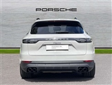 Porsche Cayenne Image 6