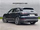 Porsche Cayenne Image 2