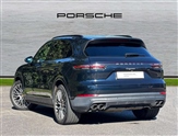 Porsche Cayenne Image 3
