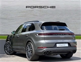 Porsche Cayenne Image 3