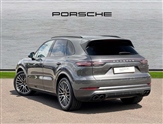 Porsche Cayenne Image 2