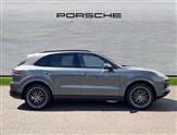 Porsche Cayenne Image 4