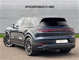 Porsche Cayenne Image 2