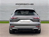 Porsche Cayenne Image 5