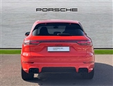 Porsche Cayenne Image 5