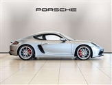 Porsche Cayman Image 5