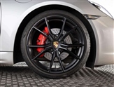 Porsche Cayman Image 4
