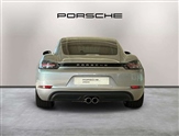 Porsche Cayman Image 6