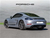 Porsche Cayman Image 2