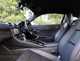 Porsche Cayman Image 3