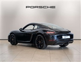 Porsche Cayman Image 2