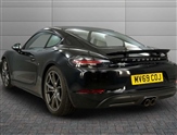 Porsche Cayman Image 3