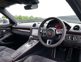 Porsche Cayman Image 6