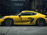 Porsche Cayman Image 2