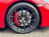 Porsche Cayman Image 4