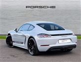 Porsche Cayman Image 2