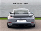 Porsche Cayman Image 4