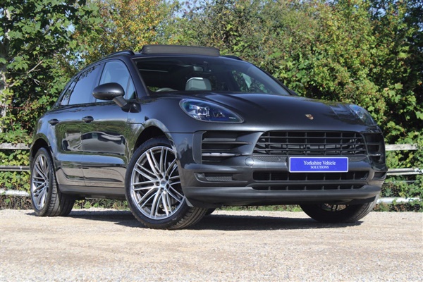 Large image for the Used Porsche Macan