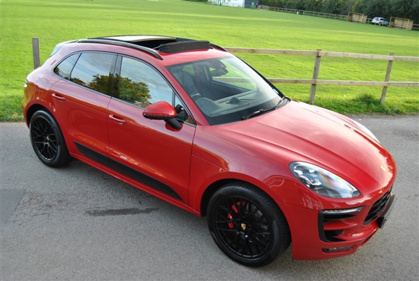 Large image for the Used Porsche Macan