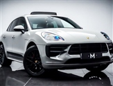 Porsche Macan Image 1