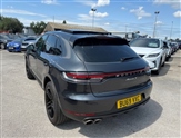 Porsche Macan Image 6