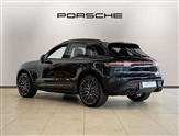 Porsche Macan Image 2