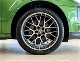 Porsche Macan Image 4
