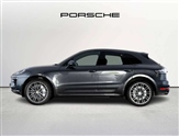 Porsche Macan Image 2