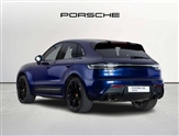 Porsche Macan Image 2